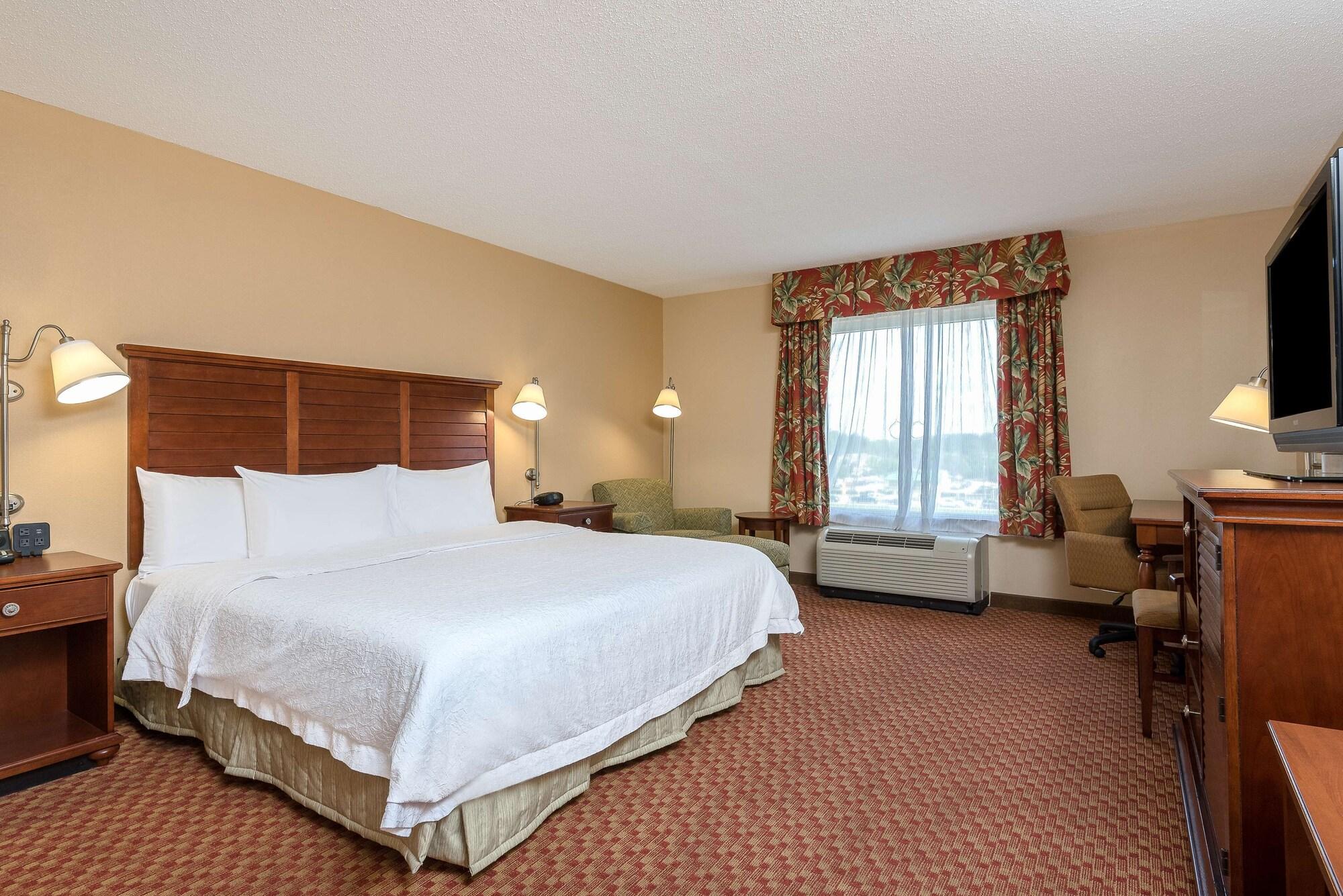 Hampton Inn & Suites Florence-North-I-95 Екстериор снимка