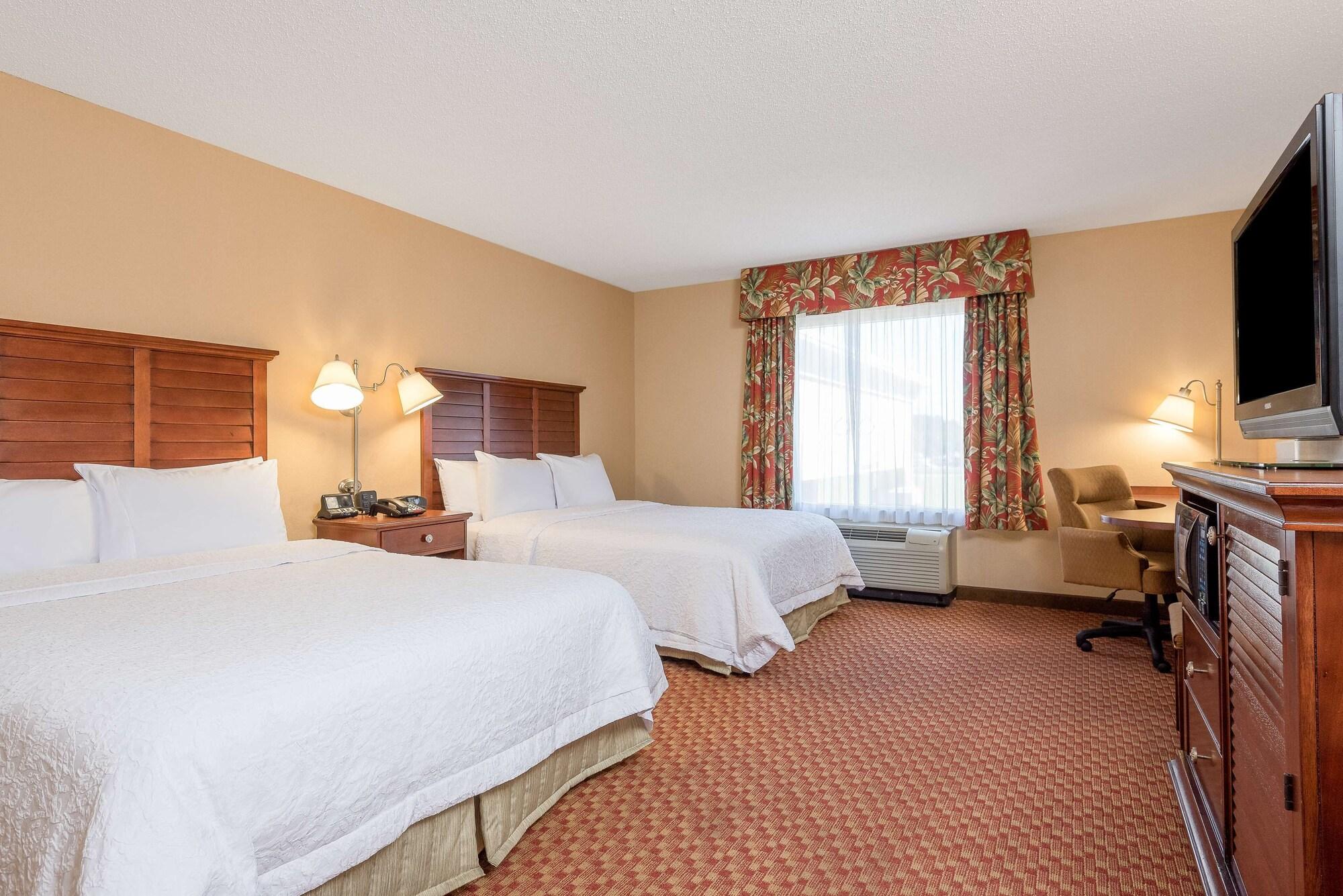 Hampton Inn & Suites Florence-North-I-95 Екстериор снимка