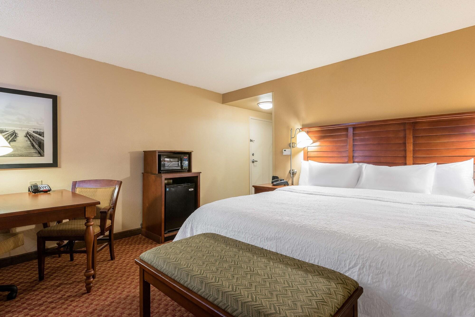 Hampton Inn & Suites Florence-North-I-95 Екстериор снимка